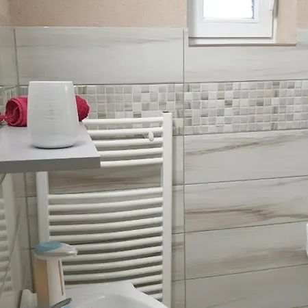 Casa Ana Δωμάτια σε οικογενειακή κατοικία *